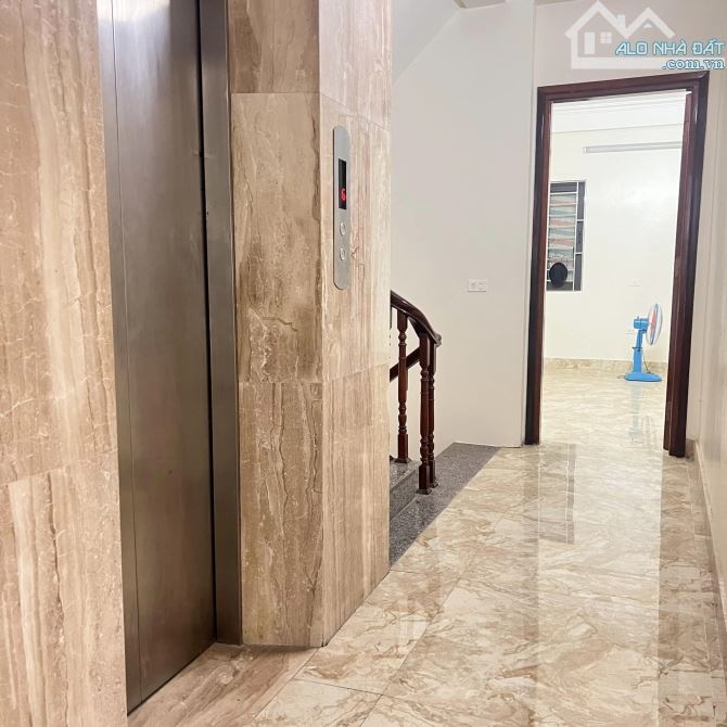 BÁN NHÀ MẶT PHỐ NGUYỄN HOÀNG - GẦN BX MỸ ĐÌNH, 70M2*5M*7T THANG MÁY, NHÀ ĐẸP Ở VÀ K.DOANH - 5