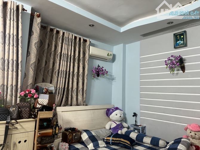BÁN NHÀ LÊ QUANG ĐỊNH - 3 TẦNG - SÁT HXH - 48m2 - 6,25 tỷ - 6