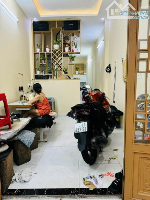 Chủ gửi bán nhà Phan Huy ích hẻm 72/ P.15  Q.Tân Bình 3,7 tỷ/33m2 1 lầu sổ riêng - 7