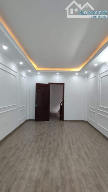 Bán Nhà Đường Cầu Kênh - Tân Lập, 30m2* 5Tầng, Đường ngõ 3m thông thoáng giá đầu tư mạnh - 6