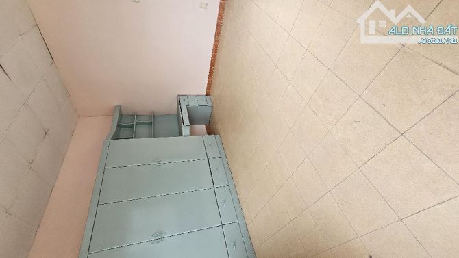 Chủ đi định cư , ủy quyền bán nhà 12 tỷ 4x15 , 2 Mặt tiền hẻm nhựa 8m CMT8 - 8