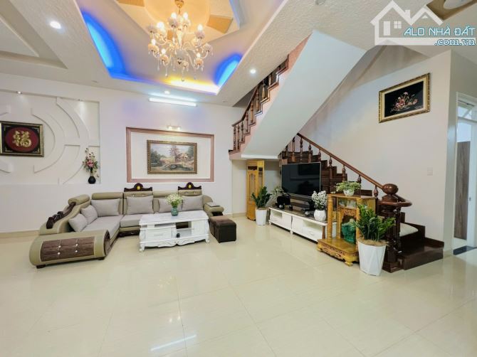 VILLA  HOÀN CÔNG HẺM Ô TÔ LỚN NGUYỄN HỮU CẢNH 183M2 NGANG 6M GIÁ 8.9 TỶ - 6