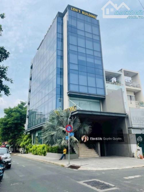 Bán tòa building 2MT Đinh Tiên Hoàng, P Đa Kao, Quận 1, DT 8,2 x 22m, HĐT 176 triệu/ th