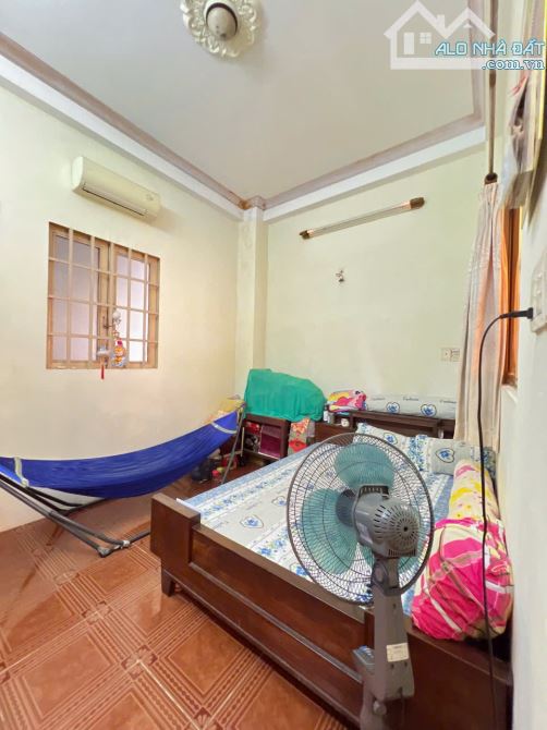 Siêu phẩm HXH TRÁNH , 100 M2, Quang Trung, Gò Vấp, chỉ 50 triệu/M2.