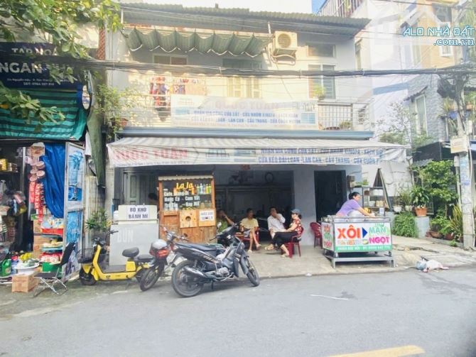 BÁN NHÀ MẶT TIỀN TÂN PHÚ ~ 30M2 SẴN 8 TR/TH P.TÂN THÀNH 3,X TỶ.