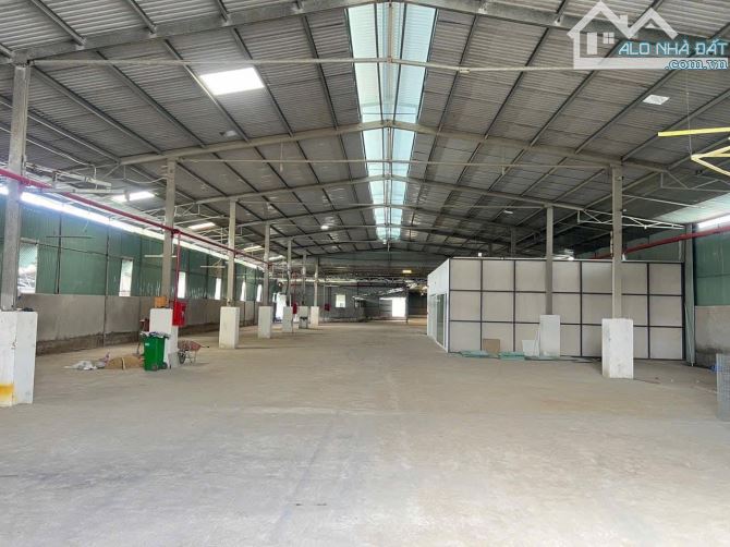 Cho thuê kho xưởng 3000m2 đường Bưng Ông Thoàn, P. Tăng Nhơn Phú B, Quận 9, Tp Thủ Đức