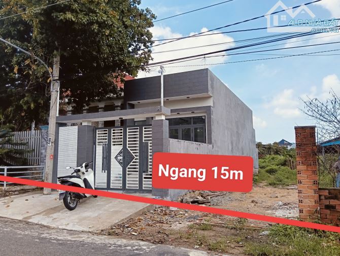 Long mỹ, 450m2, ngang 15m đường nhựa, có nhà mới xây đẹp, giá 2ty450