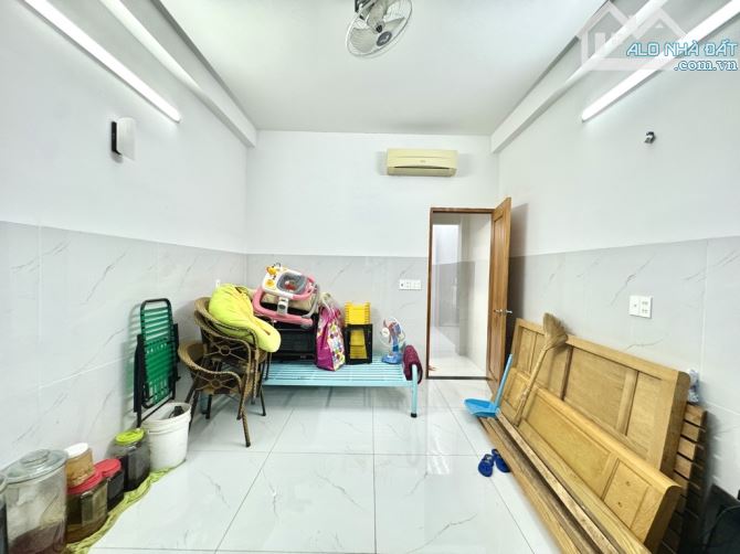 Bán Nhà Đẹp 4 Tầng, 80m2 - Hẻm Xe Hơi - Đường Lê Văn Việt, Hiệp Phú, TP Thủ Đức 🏡