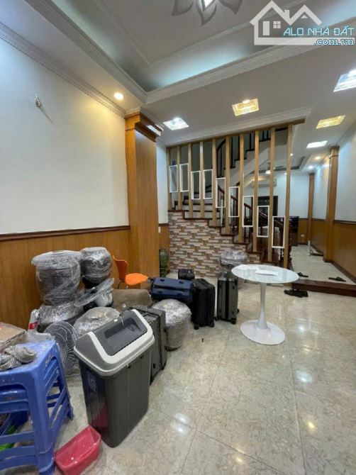NHÀ DÂN XÂY - SIÊU HIẾM - HÀM NGHI - Ô TÔ 4 CHỖ QUA NHÀ - DT40M2 - GIÁ 12 TY X