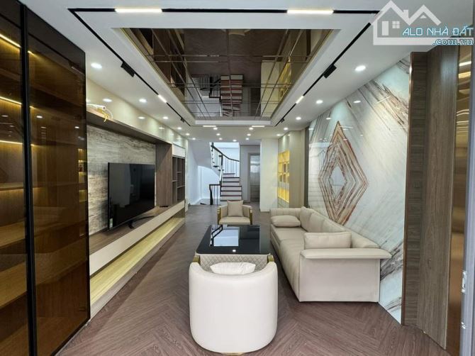 Mặt đường Sơn Đồng 44,3M 5 Tầng, Gara ô tô, Thang Máy, view hồ - 1