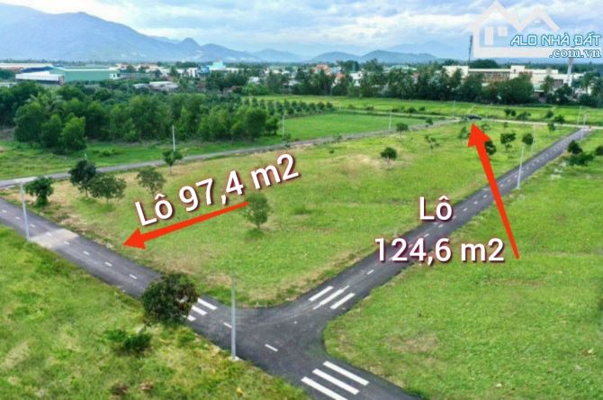 "Bán đất thổ cư Suối Hiệp, Diên Khánh, Khánh Hòa.   - Đường nhựa rộng 5m, vuông vắn đẹp, t - 1