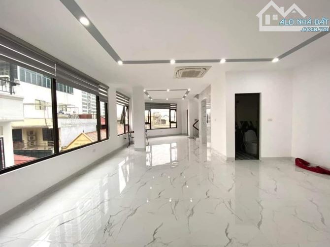 Bán nhà phân lô ô tô tránh vỉa 3.5m sát phố Ngụy Như Kon Tum 89m2 6T KD - 1