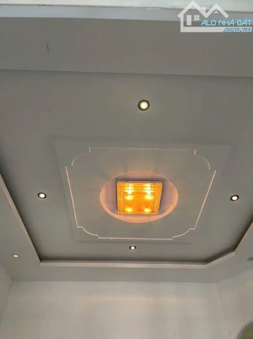 700TRIỆU SANG TÊN căn nhà cấp 4 ngay Tân Hiệp,Hóc Môn, đúng giá đúng vị trí liên hệ em Thư - 1
