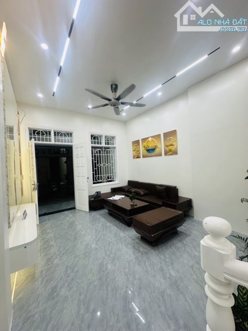 Bán nhà riêng Vĩnh Hưng dt 60 m / 4 tầng / TC 7,3 tỷ - 1