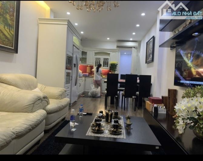 MĂT PHỐ TRẦN QUANG DIỆU - 6T THANG MÁY- VỈA HÈ RỘNG- KD VĂN PHÒNG -GẦN HỒ HOÀNG CẦU - 1