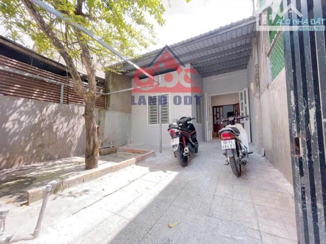Đất có sẳn Nhà 128m2 2ty3 THCS Tân Phong 700m Biên Hòa Sổ full Thổ 4 phòng ngủ Đường ô Tô - 1