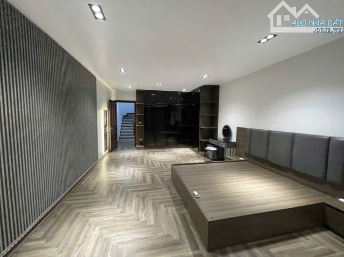 TUYỆT PHẨM MẶT PHỐ NGỌC HỒI 480M*MT15M VỈA HÈ KINH DOANH SIÊU ĐỈNH GIÁ CHỈ 155 TỶ - 2