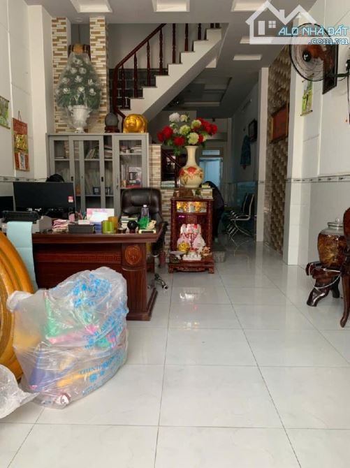 NHÀ BÌNH TÂN,TRƯƠNG PHƯỚC PHAN,4 TẦNG ĐẸP LUNG LINH,HẺM 7M XE TẢI,4 TẦNG,80M2(4.02×19),4PN - 2