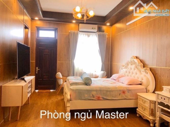 Vị trí đẹp khỏi bàn cãi, 2 mặt hẻm trước sau xe hơi tránh. Giá ngon trong phân khúc 3 sao - 2