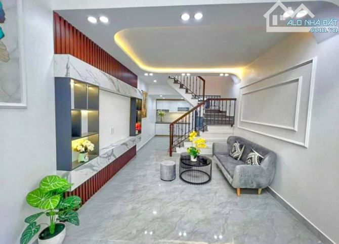 SIÊU HIẾM - PHỐ HÀM NGHI - DT45M2 × 5T - KD - PHÂN LÔ - Ô TÔ ĐỖ CỬA,11TỶ. - 2
