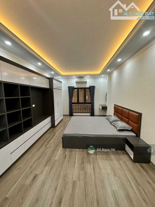 NHÀ DÂN XÂY - SIÊU HIẾM - HÀM NGHI - Ô TÔ 4 CHỖ QUA NHÀ - DT40M2 - GIÁ 12 TY X - 2