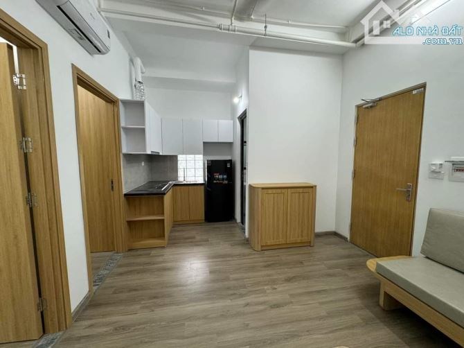 BÁN TOÀ APATMENT CAO CẤP PHỐ THÀNH THÁI DT 100M 9 TẦNG 34 TỶ DOANH THU 3 TỶ/NĂM