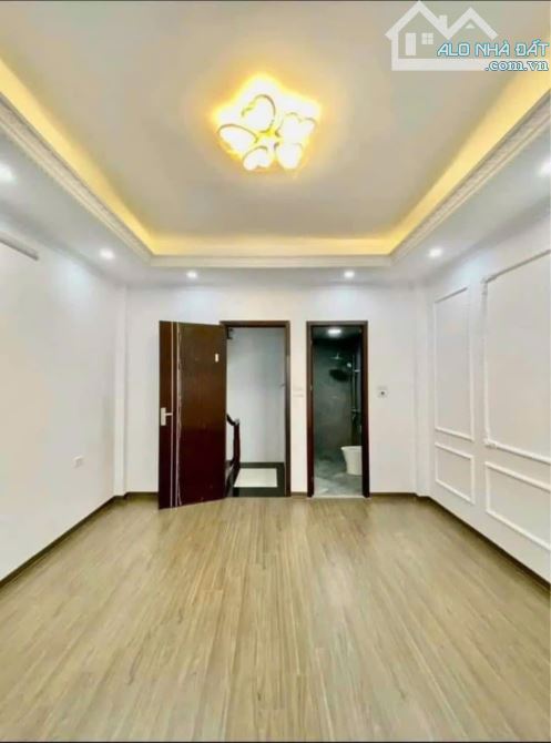 Siêu đẹp nhà Tây Mỗ, Nam Từ Liêm xây 5 Tầng, 3P Ngủ, chỉ 30m ô tô đỗ nhỉnh 4 tỷ - 4