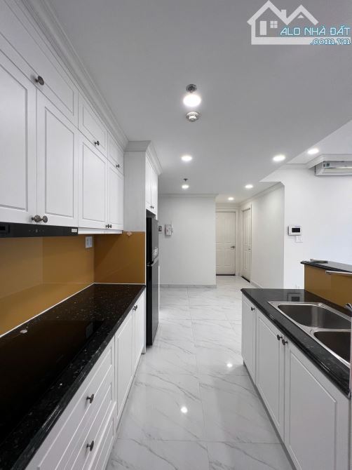 Cho thuê căn hộ River Gate - 74m2 2pn2wc - quận 4 - 4