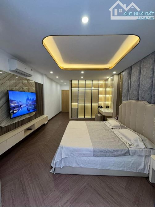 Mặt đường Sơn Đồng 44,3M 5 Tầng, Gara ô tô, Thang Máy, view hồ - 5