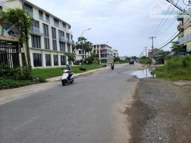 Bản đẩt 2 MT đường Bưng Ông Thoàn p Phú Hữu Tp Thủ Đức - 5