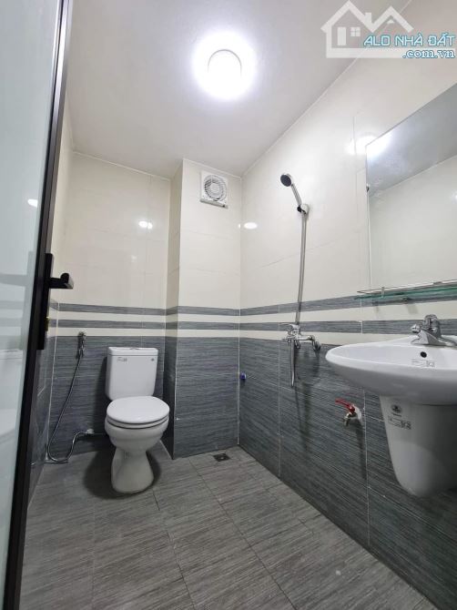 Cực hiếm!! nhà mặt ngõ cuối phố Trịnh Văn Bô, Xuân Phương, 37M 5 Tầng, gara ô tô - 5