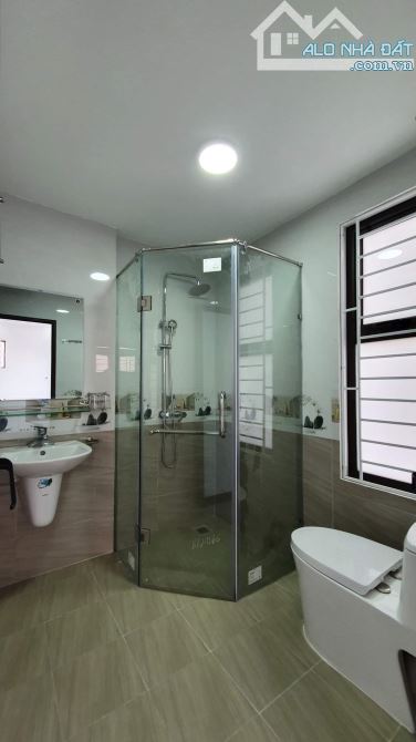Nhà đẹp Tây Mỗ 40M 6 Tầng, 4P Ngủ,  thang máy, ô tô đỗ gần nhà giá 6.2 tỷ - 6