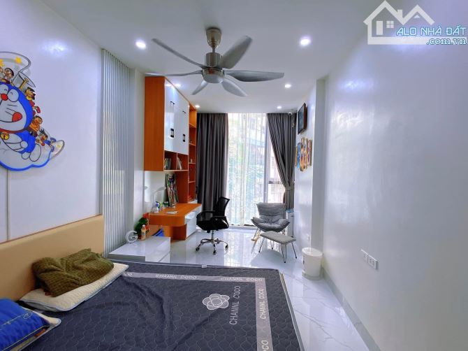 Bán nhà Trung Kính, Cầu Giấy. DT30m, 5 tầng, MT3m1 Giá 14 tỷ Ngõ ô tô tránh, vỉa hè KDoanh - 6
