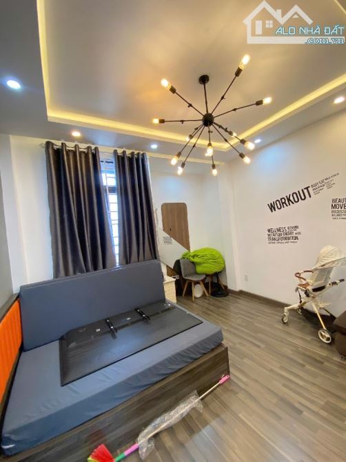 HXH Thông Tạ Quang Bửu Q8 Ngang 4x16m 4Tầng 5Pn ÔTô Ngủ nhà Tặng Full Nội Thất Nhỉnh 10 tỷ - 7