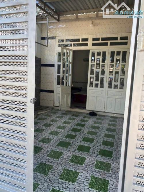 700TRIỆU SANG TÊN căn nhà cấp 4 ngay Tân Hiệp,Hóc Môn, đúng giá đúng vị trí liên hệ em Thư - 7