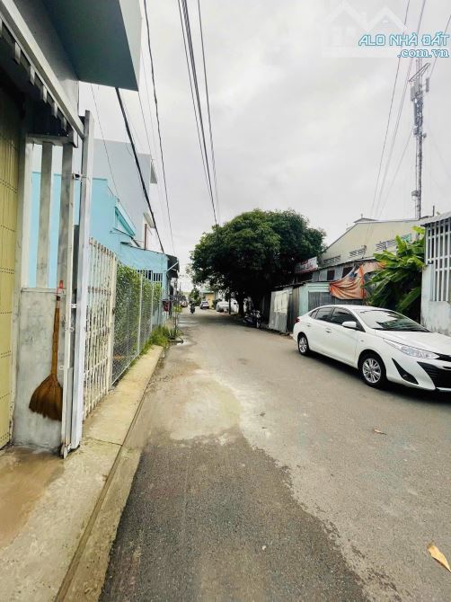 700TRIỆU SANG TÊN căn nhà cấp 4 ngay Tân Hiệp,Hóc Môn, đúng giá đúng vị trí liên hệ em Thư - 9