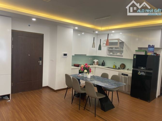 Cho thuê căn hộ chung cư cao cấp HDI Tây Hồ đường Võ Chí Công – 80m2 ( 2PN) – full đồ