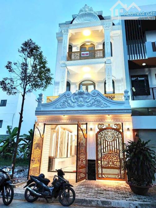 MÊ MẨN TRƯỚC VẺ ĐẸP CỦA CĂN NHÀ 3 TẦNG CAO CẤP TẠI KDC NAM LONG CẦN THƠ