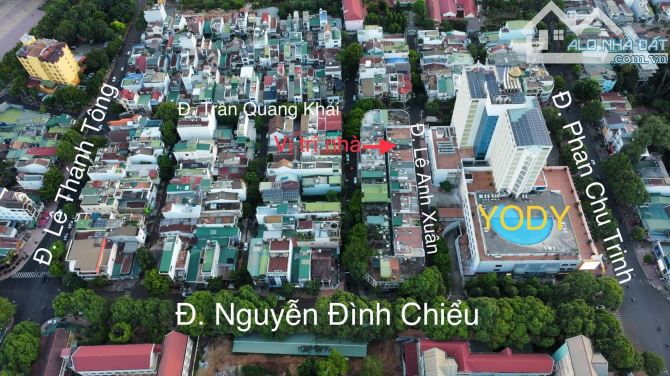 Cần cho thuê nhà 3 lầu mặt tiền LÊ ANH XUÂN