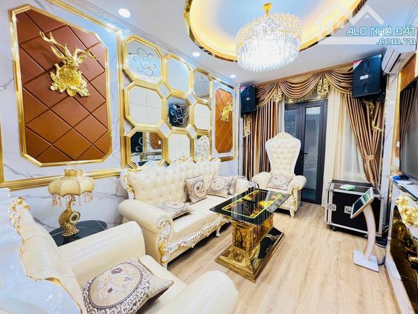 BÁN NHÀ ĐẶNG TIẾN ĐÔNG - ĐỐNG ĐA -  NỘI THẤT LUXURY ĐẲNG CẤP - OTO ĐỖ CỔNG - TẶNG FULL NỘI - 1