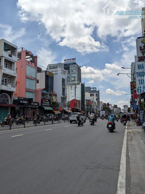 GIÁP QUẬN 1 -68m2 NHÀ DƯƠNG BÁ TRẠC NGANG 4.5 KIA MORNING TỚI NHÀ 💸 Chỉ 6T tí - 1