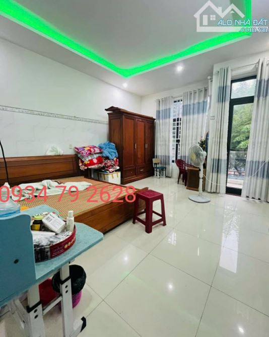 DIỆN TÍCH KHỦNG-774M2 NGANG 10 M- MẶT TIỀN PHAN VĂN ĐỊNH NHÀ 3T- BIỂN LIÊN CHIỂU-GIÁ 20 TỶ - 2