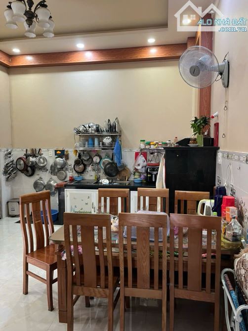 8 TỶ990 -BÁN NHÀ MỚI 3 LẦU , đg 8m .gần hoàng diệu 2 , p. linh trung , tp. thủ đức. - 2
