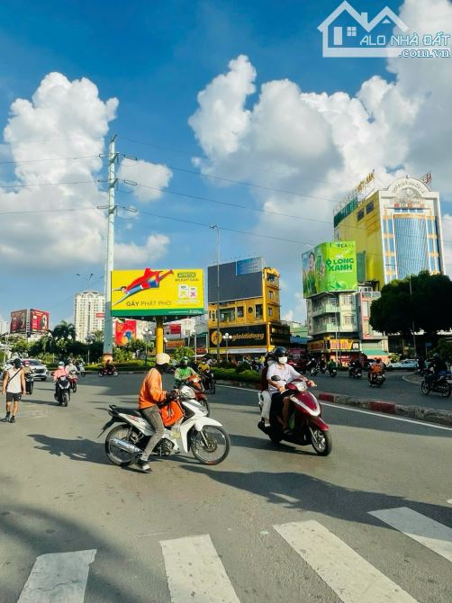 Siêu Phẩm Mặt Tiền Âu Cơ ngay vòng Xoay Lê Đại Hành Q11, DT:5x18m, 4Tầng HĐT:60tr Giá:23Tỷ - 2