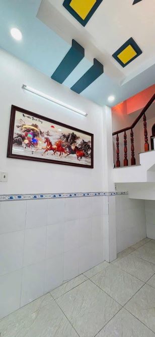 Bán nhà hẻm 1/ đường Nguyễn Văn Công P.3 Gò Vấp 32m2 Sổ Riêng Giá 1tỷ500triệu - 3