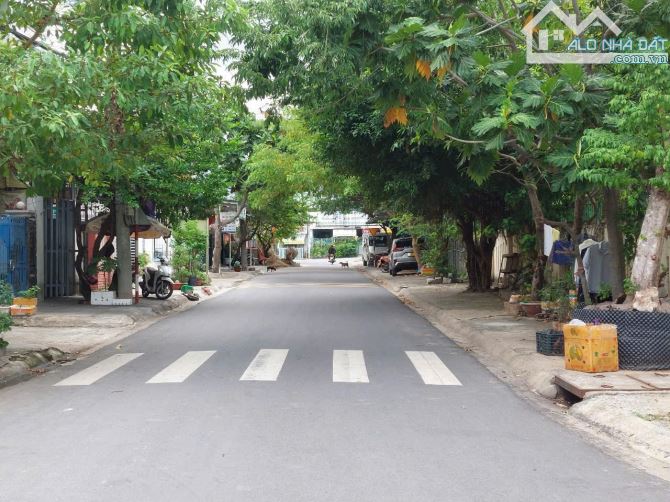 Bán lô Góc Mặt Tiền Nguyễn Phong Sắc, Vĩnh Hòa, Nha Trang, Chỉ 2,730ty - 3