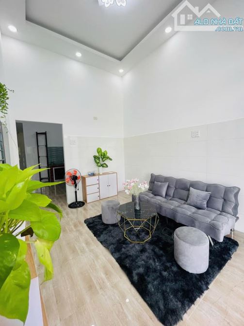 Bán gấp căn nhà 99m2, Ngay Thị Xã Trảng Bàng, SHR, Giá 710 Triệu. - 3