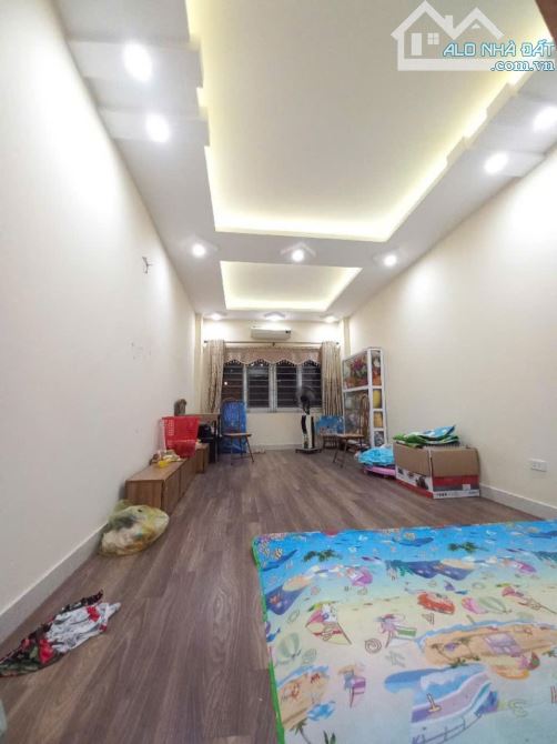 Bán nhà Hưng Phúc 36m 5 t 10m ô tô tránh ngõ thông tiện ích sẵn có giá 6.2 tỷ - 4