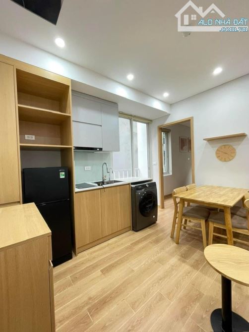 Bán tòa Apartment Phố Xuân Đỉnh. 85m2 × 7 Tầng Thang Máy. Ô TÔ đỗ cửa - Lô góc 3 mặt thoán - 4