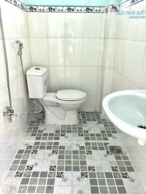 Cần bán gấp căn nhà 80m2 ở Thới Tam Thôn - Hóc Môn giá 730 triệu. - 5